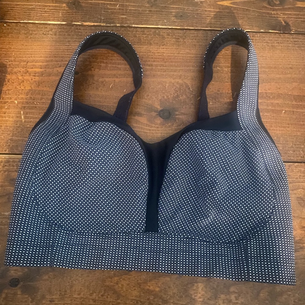 Lululemon bra. Basically new! No tears rips or holes so excellent condition.